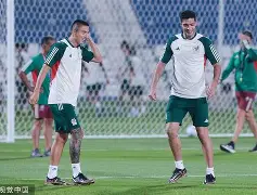 亚博app-雄鹿球队迎来新赛季备战球员状态出色视频